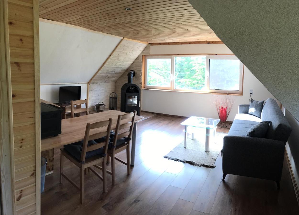 הונשטיין Ferienwohnung Julia מראה חיצוני תמונה
